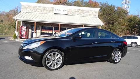 2011 Hyundai Sonata for sale at Driven Pre-Owned in Lenoir NC