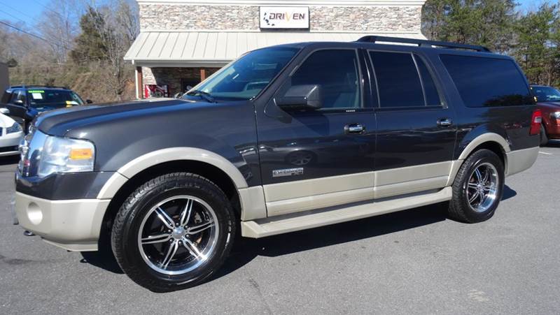 2007 Ford Expedition EL for sale at Driven Pre-Owned in Lenoir NC
