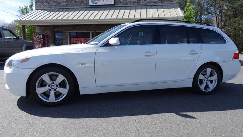 2006 BMW 5 Series for sale at Driven Pre-Owned in Lenoir NC