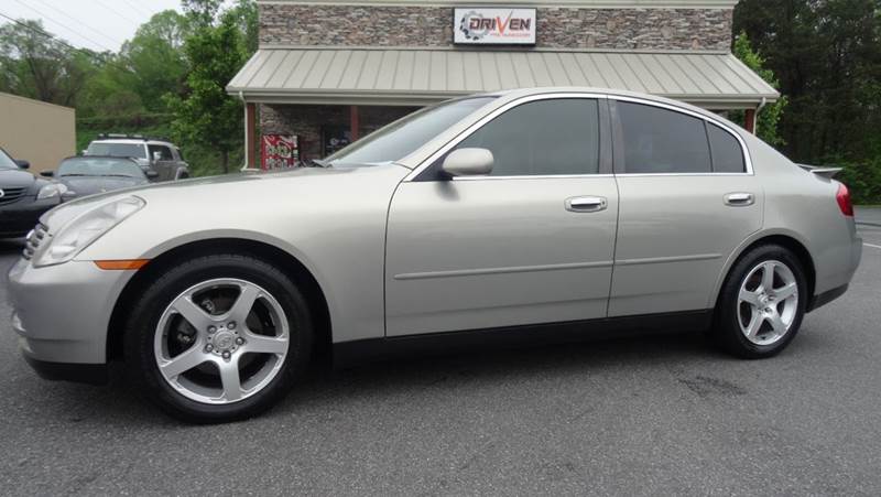 2004 Infiniti G35 for sale at Driven Pre-Owned in Lenoir NC