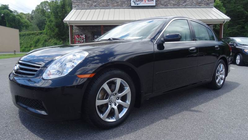 2005 Infiniti G35 for sale at Driven Pre-Owned in Lenoir NC