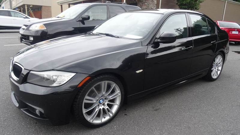 2011 BMW 3 Series for sale at Driven Pre-Owned in Lenoir NC