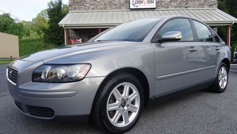 2006 Volvo S40 for sale at Driven Pre-Owned in Lenoir NC