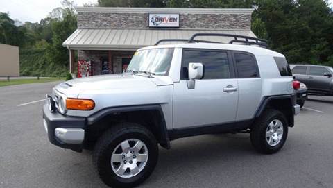 2007 Toyota FJ Cruiser for sale at Driven Pre-Owned in Lenoir NC