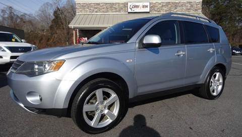 2007 Mitsubishi Outlander for sale at Driven Pre-Owned in Lenoir NC