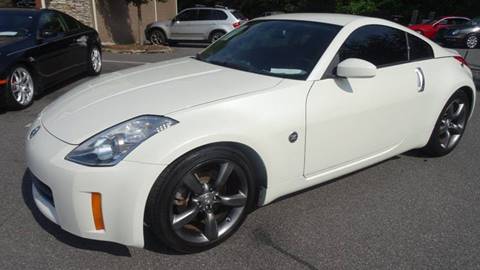 2006 Nissan 350Z for sale at Driven Pre-Owned in Lenoir NC