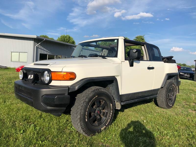 2008 Toyota Fj Cruiser 4x4 4dr Suv 6m In Beaver Dam Wi Sam Buys