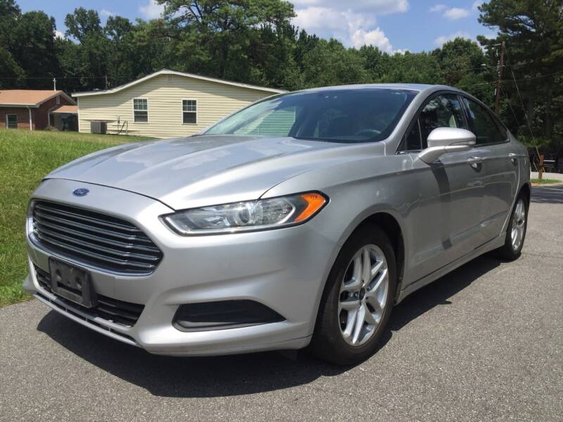 2016 Ford Fusion SE