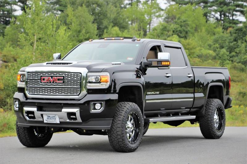 2018-gmc-sierra-2500hd-4x4-denali-4dr-crew-cab-sb-in-hampstead-nh