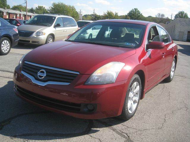 2007 Nissan Altima for sale at ELITE AUTOMOTIVE in Euclid OH