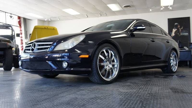 2006 Mercedes-Benz CLS for sale at United Automotive Network in Los Angeles CA