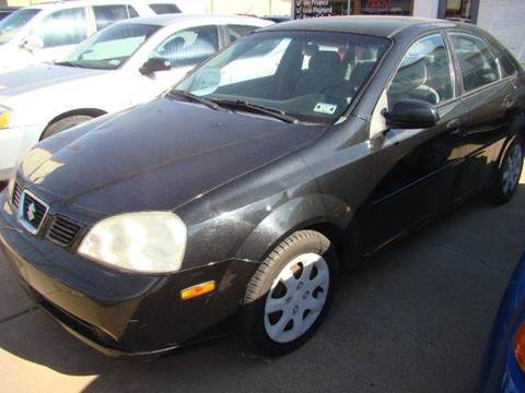 2005 Suzuki Forenza for sale at FIRST CHOICE MOTORS in Lubbock TX