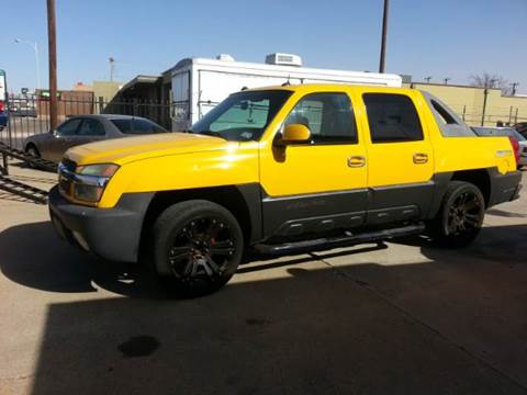 2003 Chevrolet Avalanche for sale at FIRST CHOICE MOTORS in Lubbock TX