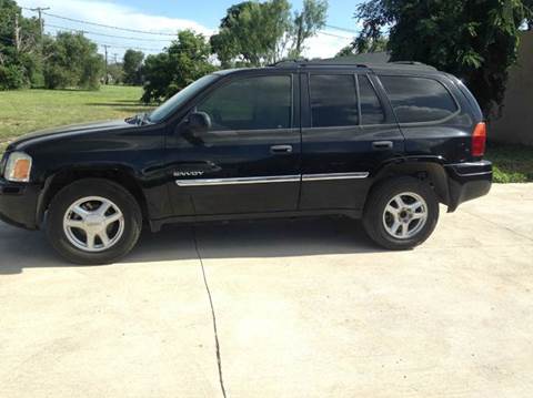 2006 GMC Envoy for sale at FIRST CHOICE MOTORS in Lubbock TX