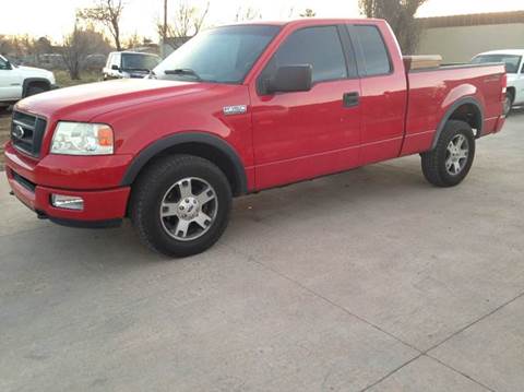 2004 Ford F-150 for sale at FIRST CHOICE MOTORS in Lubbock TX