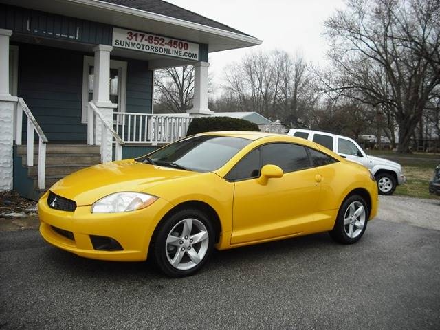 2009 Mitsubishi Eclipse GS (image 2)