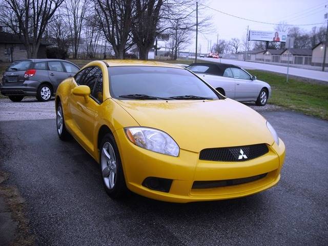 2009 Mitsubishi Eclipse GS (image 3)