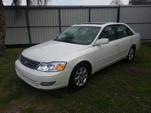 2000 Toyota Avalon for sale at Auto Selection Inc. in Houston TX
