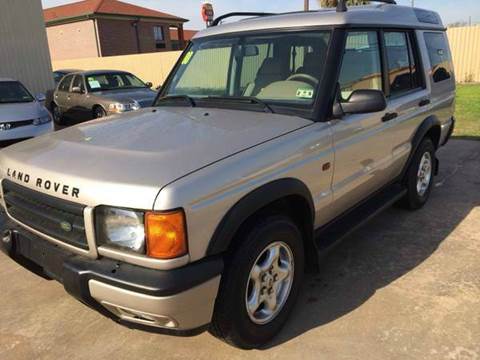 2000 Land Rover Discovery Series II for sale at Auto Selection Inc. in Houston TX