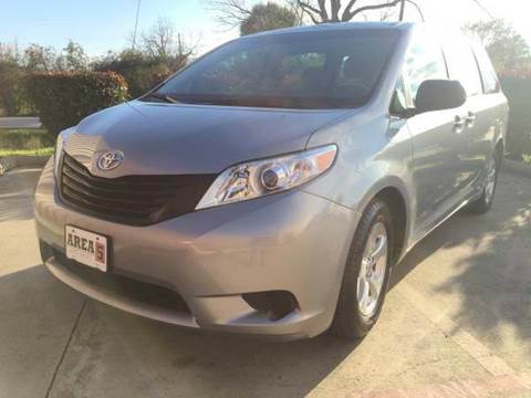 2013 Toyota Sienna for sale at Auto Selection Inc. in Houston TX