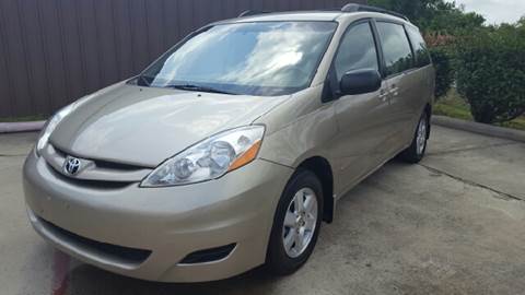 2008 Toyota Sienna for sale at Auto Selection Inc. in Houston TX