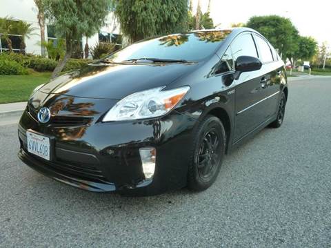 2012 Toyota Prius for sale at Trade In Auto Sales in Van Nuys CA