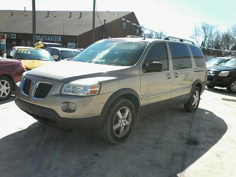 2005 Pontiac Montana SV6 for sale at D-OLEO AUTO SALES in Wilmington IL