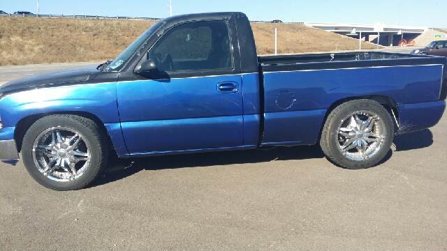 2000 Chevrolet Silverado 1500 for sale at Gregory Motors in Lubbock TX