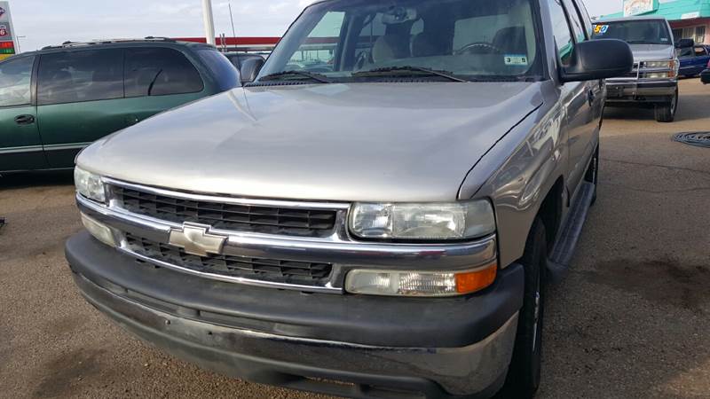 2004 Chevrolet Tahoe for sale at Gregory Motors in Lubbock TX