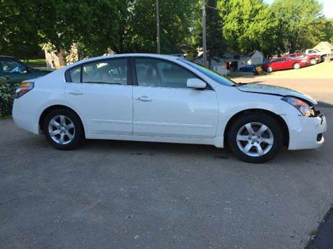 2008 Nissan Altima for sale at Car Dude in Madison Lake MN