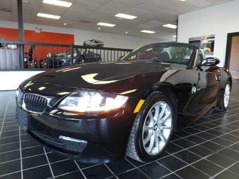 2007 BMW Z4 for sale at SAINT CHARLES MOTORCARS in Saint Charles IL