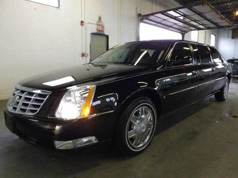 2008 Cadillac DTS Pro for sale at SAINT CHARLES MOTORCARS in Saint Charles IL