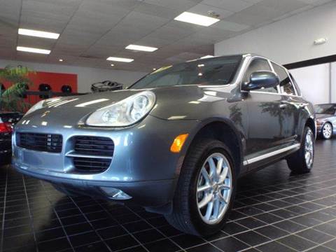 2005 Porsche Cayenne for sale at SAINT CHARLES MOTORCARS in Saint Charles IL