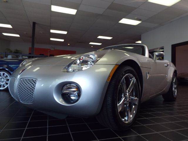 2007 Pontiac Solstice for sale at SAINT CHARLES MOTORCARS in Saint Charles IL