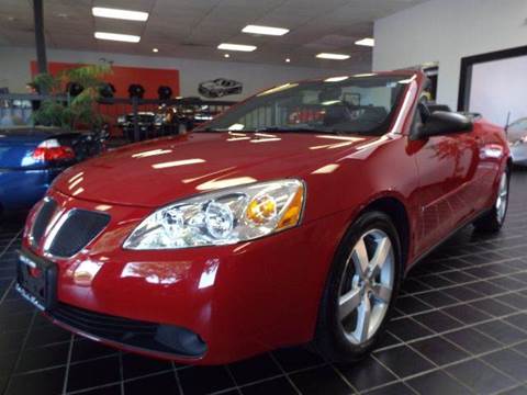 2006 Pontiac G6 for sale at SAINT CHARLES MOTORCARS in Saint Charles IL