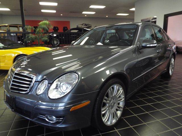 2008 Mercedes-Benz E-Class for sale at SAINT CHARLES MOTORCARS in Saint Charles IL