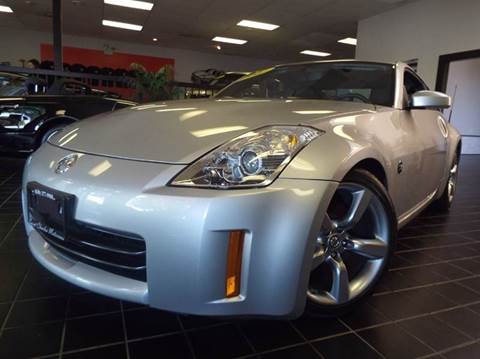 2007 Nissan 350Z for sale at SAINT CHARLES MOTORCARS in Saint Charles IL