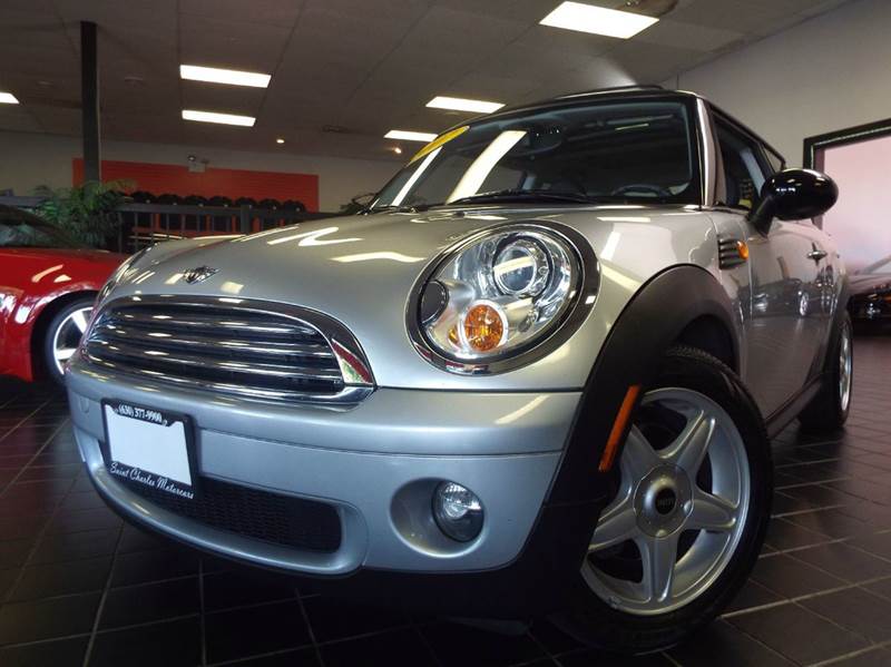 2007 MINI Cooper for sale at SAINT CHARLES MOTORCARS in Saint Charles IL