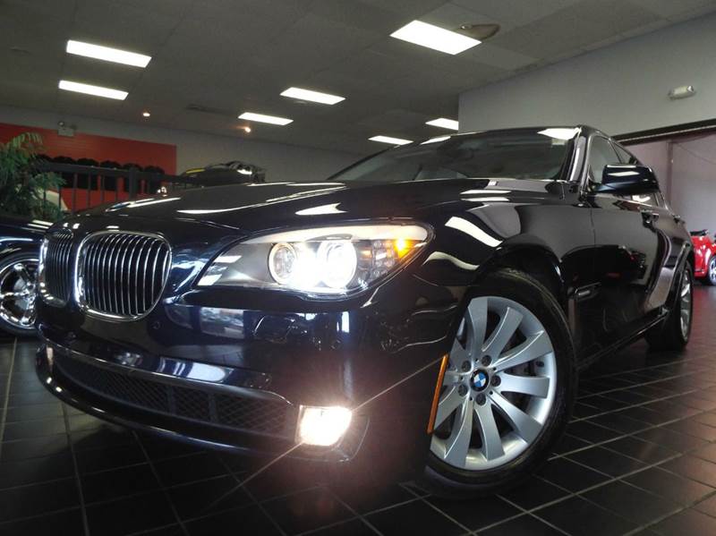 2009 BMW 7 Series for sale at SAINT CHARLES MOTORCARS in Saint Charles IL