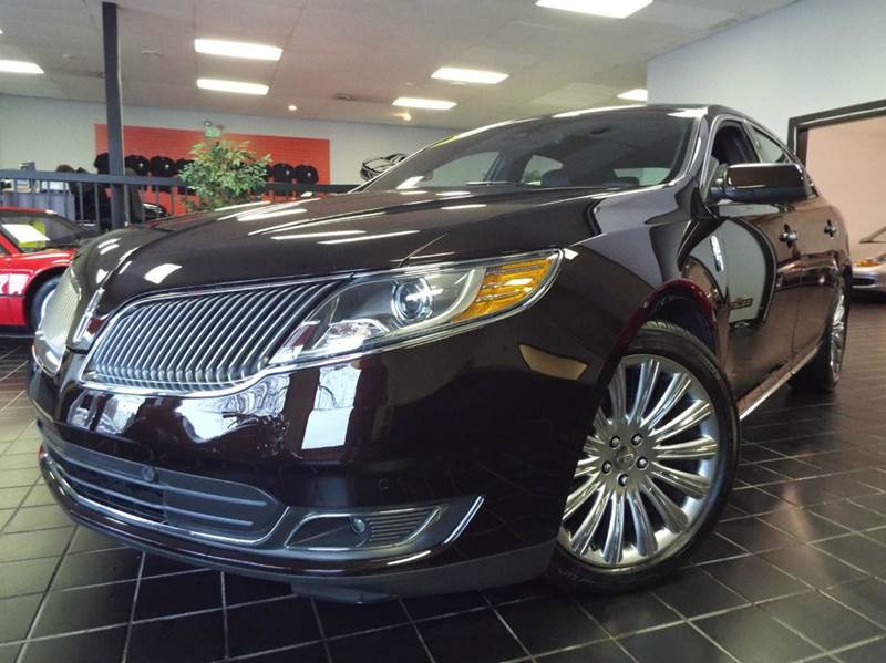 2014 Lincoln MKS for sale at SAINT CHARLES MOTORCARS in Saint Charles IL