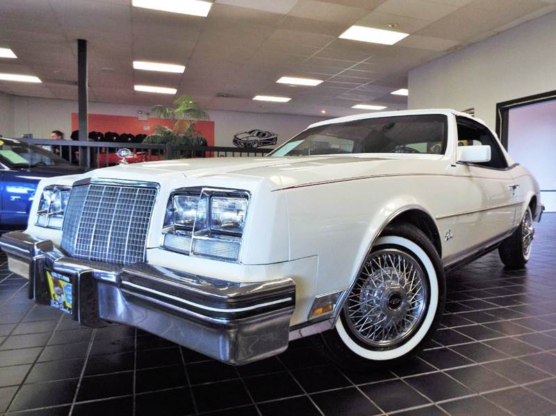 1982 Buick Riviera for sale at SAINT CHARLES MOTORCARS in Saint Charles IL