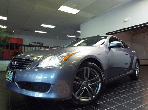 2009 Infiniti G37 Coupe for sale at SAINT CHARLES MOTORCARS in Saint Charles IL