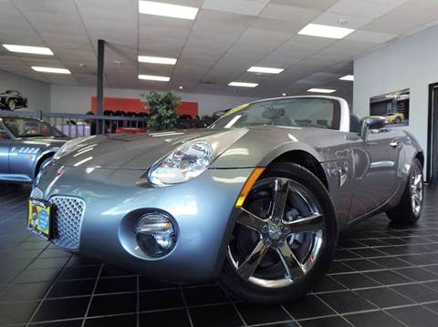 2006 Pontiac Solstice for sale at SAINT CHARLES MOTORCARS in Saint Charles IL