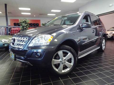 2011 Mercedes-Benz M-Class for sale at SAINT CHARLES MOTORCARS in Saint Charles IL