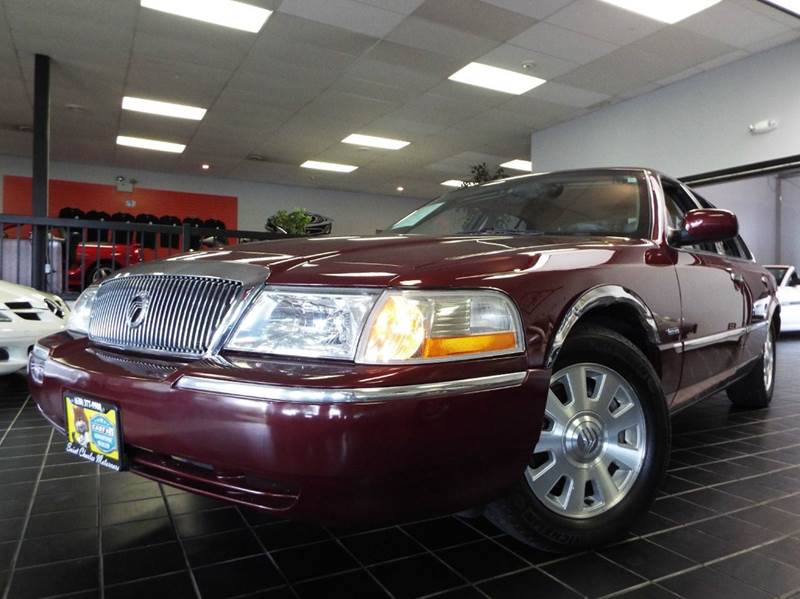 2004 Mercury Grand Marquis for sale at SAINT CHARLES MOTORCARS in Saint Charles IL