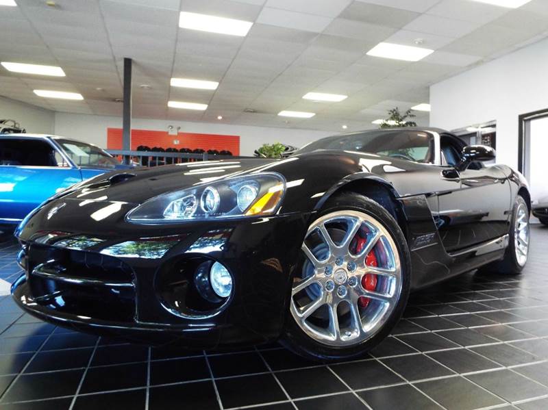 2004 Dodge Viper for sale at SAINT CHARLES MOTORCARS in Saint Charles IL