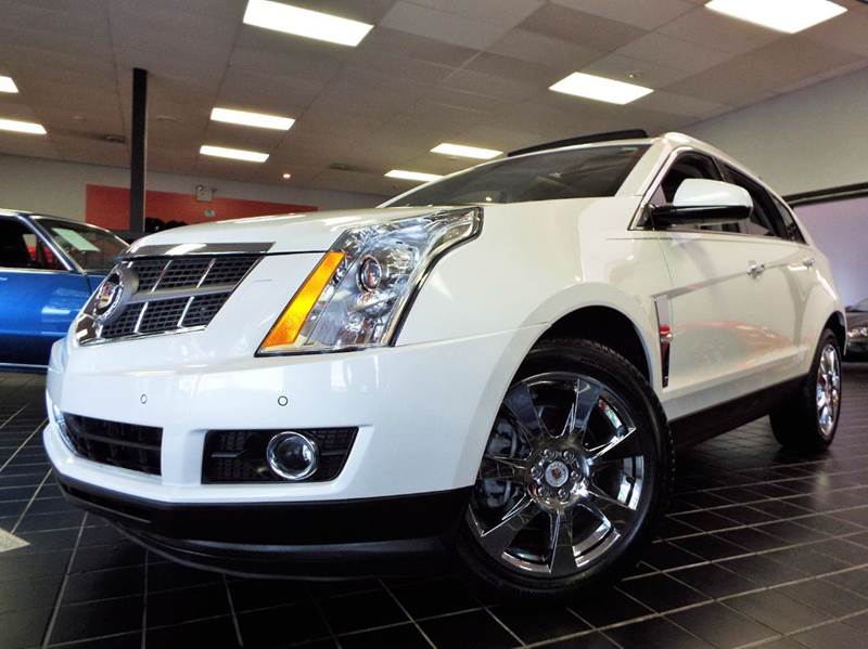 2011 Cadillac SRX for sale at SAINT CHARLES MOTORCARS in Saint Charles IL