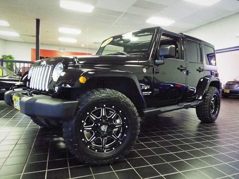 2016 Jeep Wrangler Unlimited for sale at SAINT CHARLES MOTORCARS in Saint Charles IL
