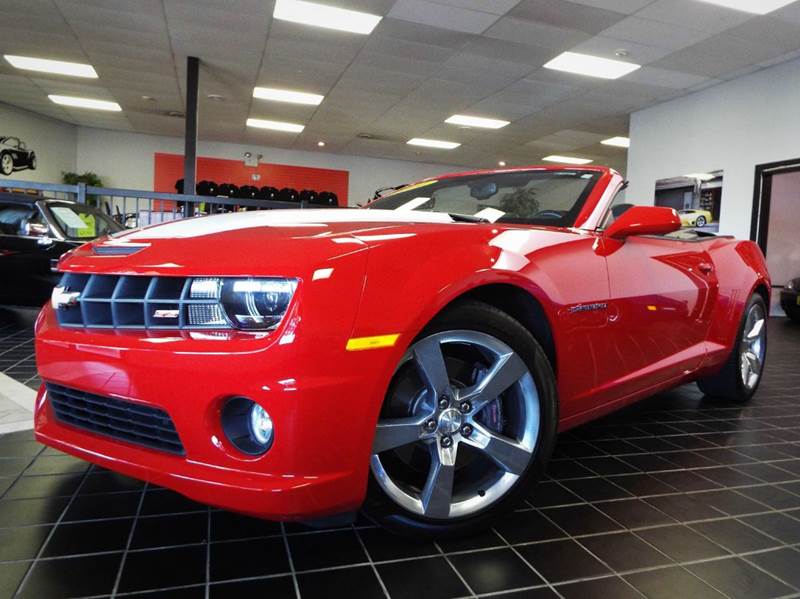 2011 Chevrolet Camaro for sale at SAINT CHARLES MOTORCARS in Saint Charles IL
