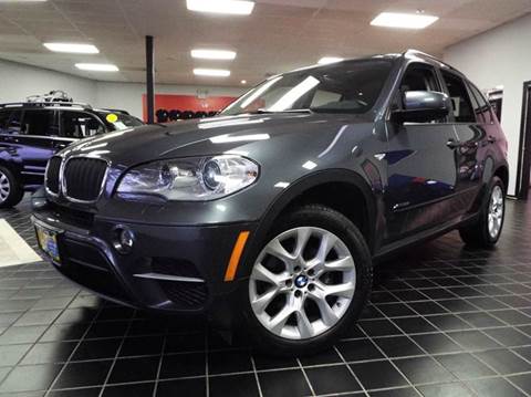 2013 BMW X5 for sale at SAINT CHARLES MOTORCARS in Saint Charles IL